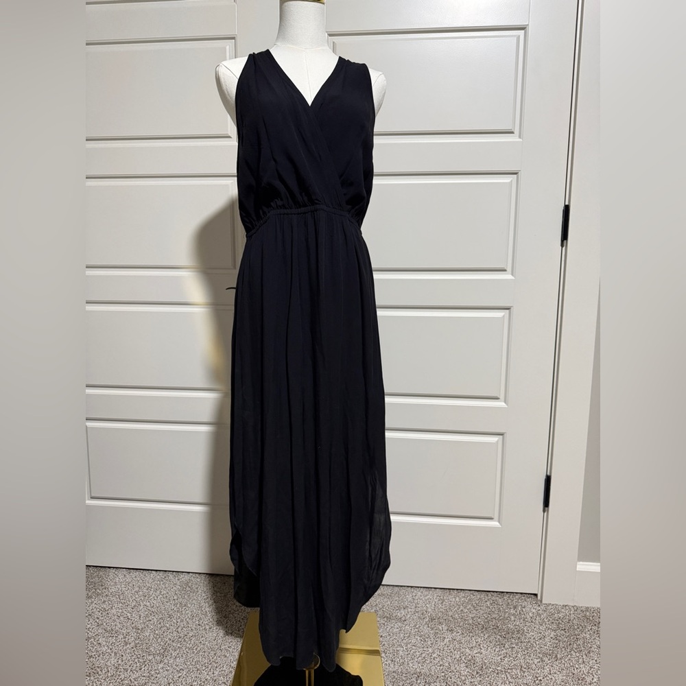 Elegant Black Maxi Dress